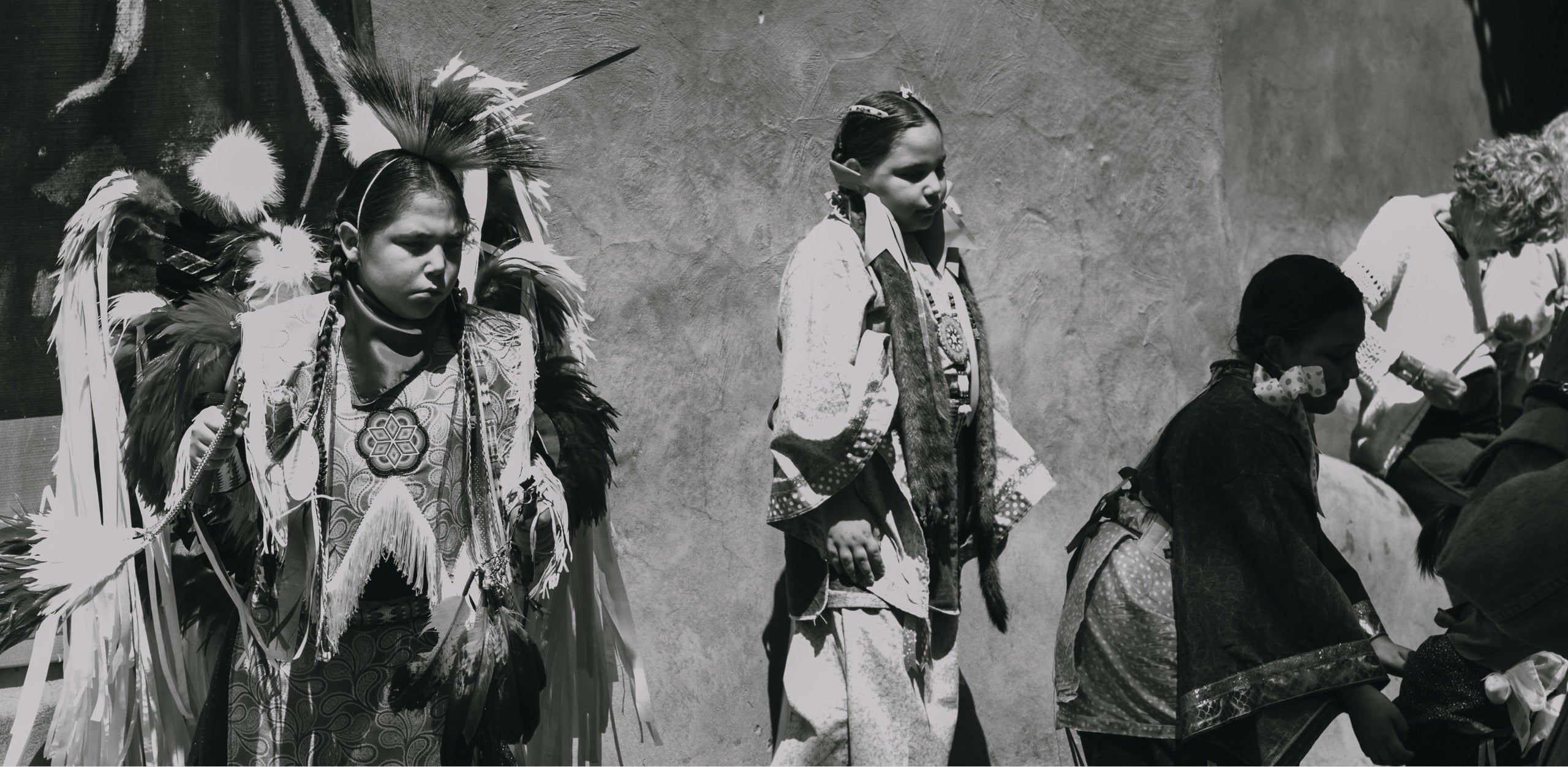 Enfants au centre-ville de Santa Fe